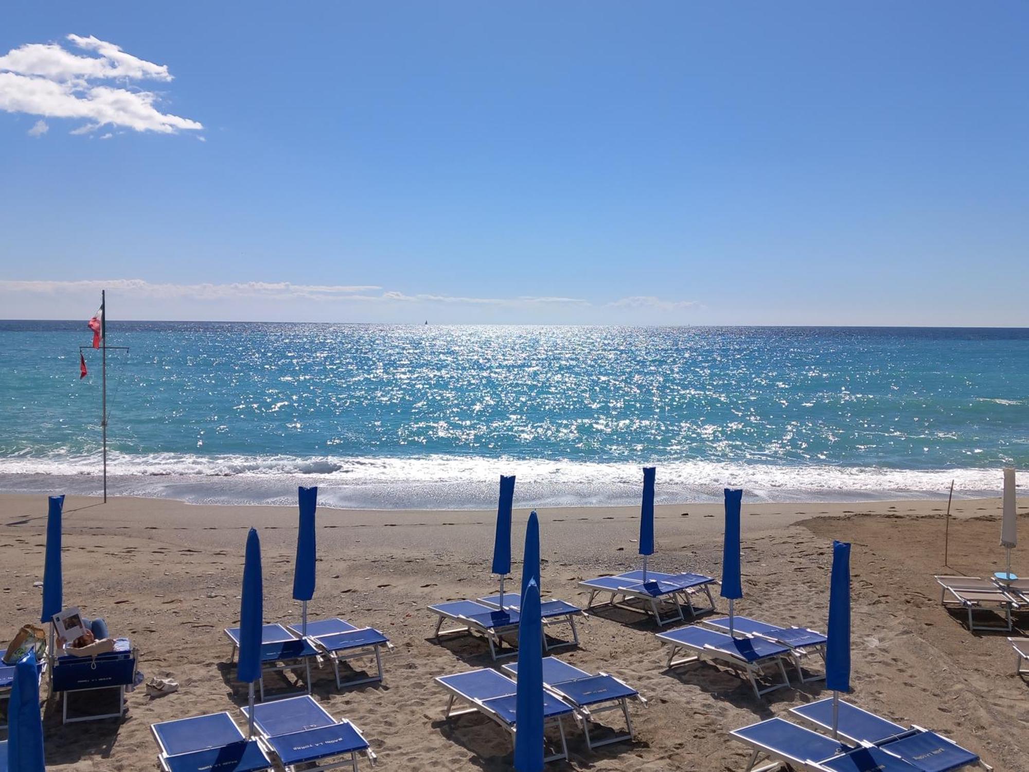 Sweet Sea View Lejlighed Savona Eksteriør billede